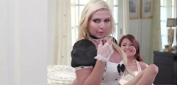  Milf Sarah Vandella shares pussy with housemaid